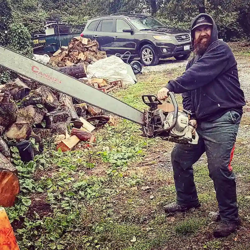 Brett Carrothers Holly Wood Tree CO Nanaimo owner portrait 7